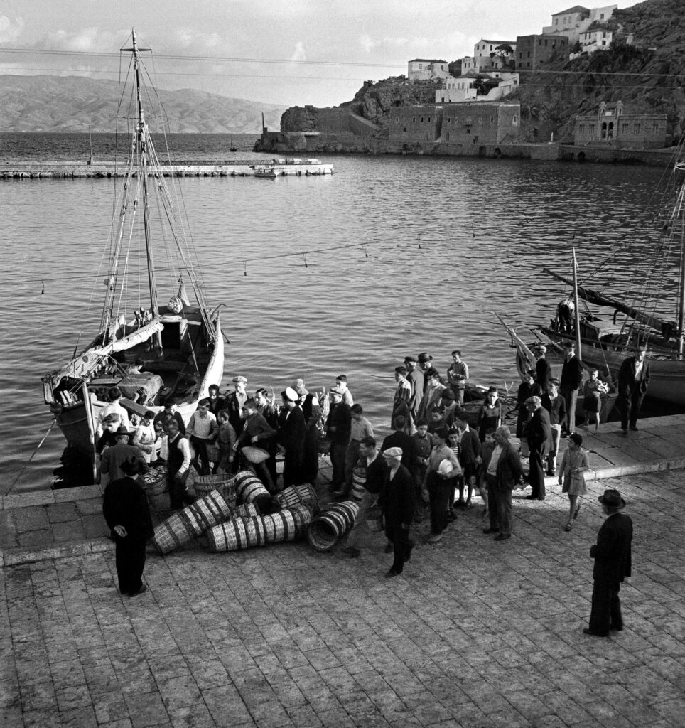126 joan leigh fermor ©joan leigh fermor estatethe national library of scotland