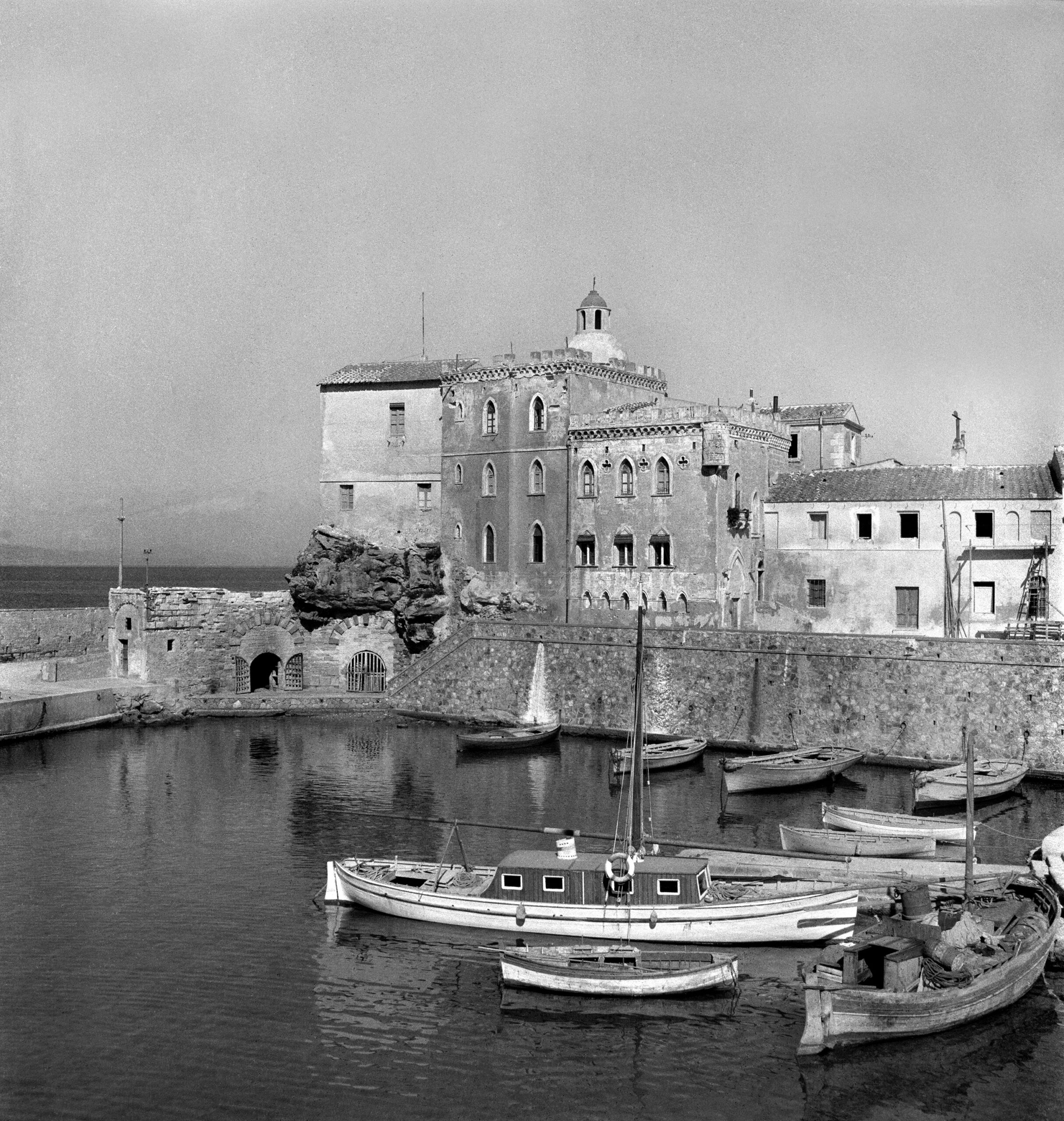 131 joan leigh fermor ©joan leigh fermor estatethe national library of scotland