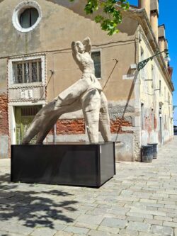 "In Minor Keys", "Σε Τόνους Ελάσσονες", 61η Μπιενάλε της Βενετίας, 2026 Μέρος 2ο - γράφει ο Δημήτρης Σαραφιανός alexey morosov