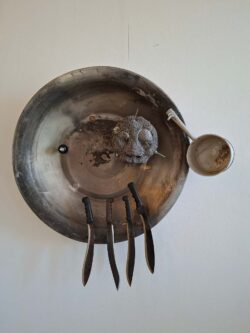 "In Minor Keys", "Σε Τόνους Ελάσσονες", 61η Μπιενάλε της Βενετίας, 2026 Μέρος 2ο - γράφει ο Δημήτρης Σαραφιανός gideon gomo, harvest of the vein